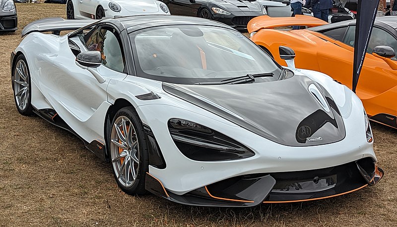McLaren 765LT